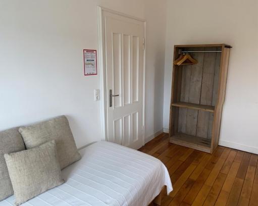 Die Strumpffabrik - Guesthouse Kerpen  Oda fotoğraf