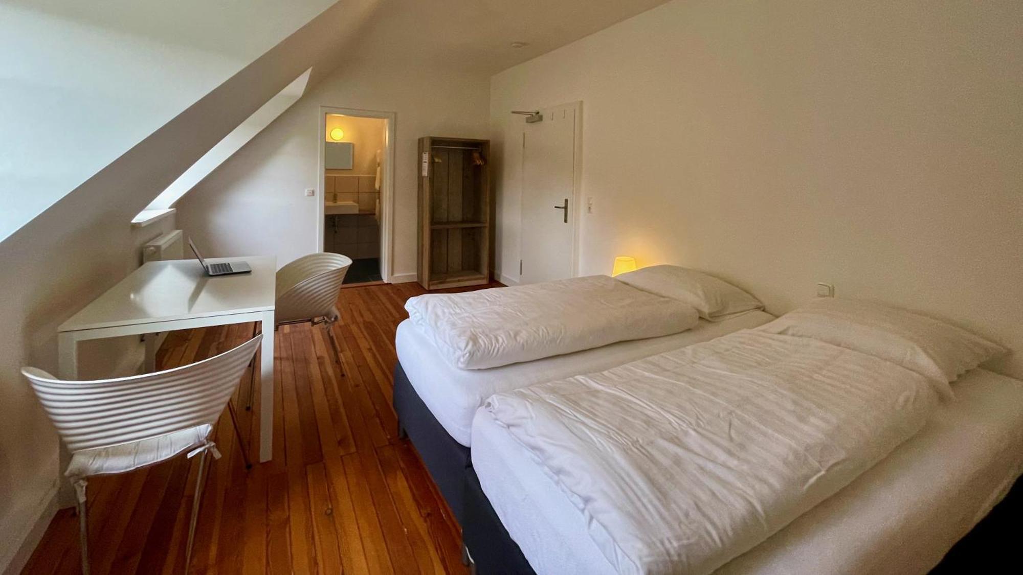 Die Strumpffabrik - Guesthouse Kerpen  Oda fotoğraf